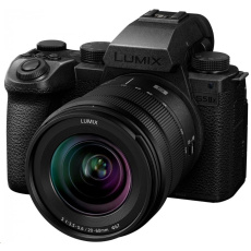 Panasonic Lumix S5 II X LUMIX S 20-60 mm F/3,5-5,6 + Lumix S 50mm/F1,8 Panasonic Lumix S5 II X LUMIX S 20-60 mm F/3,5-5,6 + Lumix S 50mm/F1,8